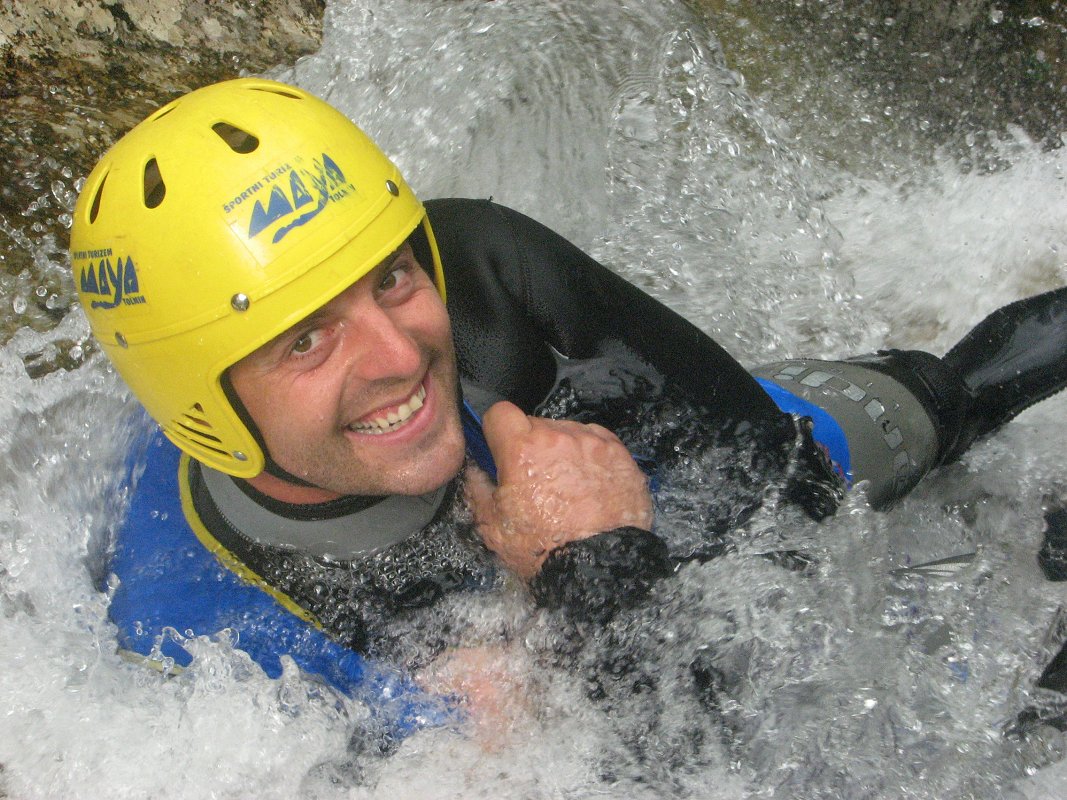 canyoning-peršjak6-maya-team.jpg