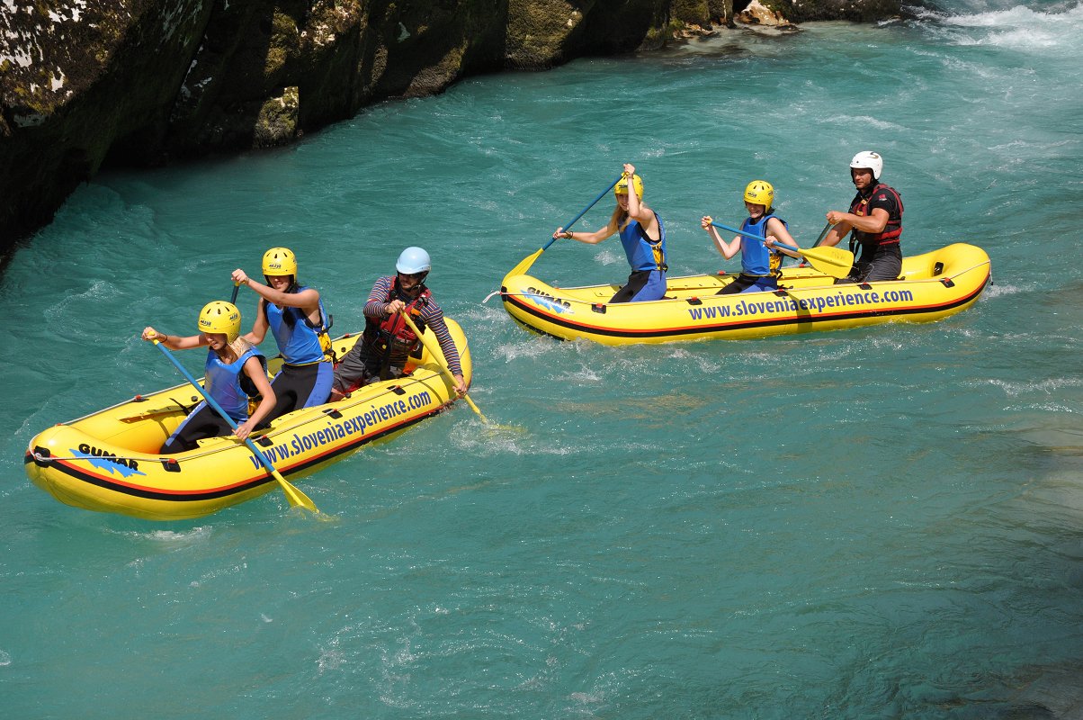 mini-rafting-with-bbq1-Maya-team.jpg