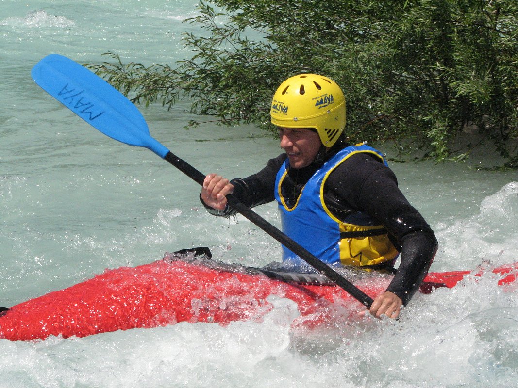 maya-team - kayak under water.jpg