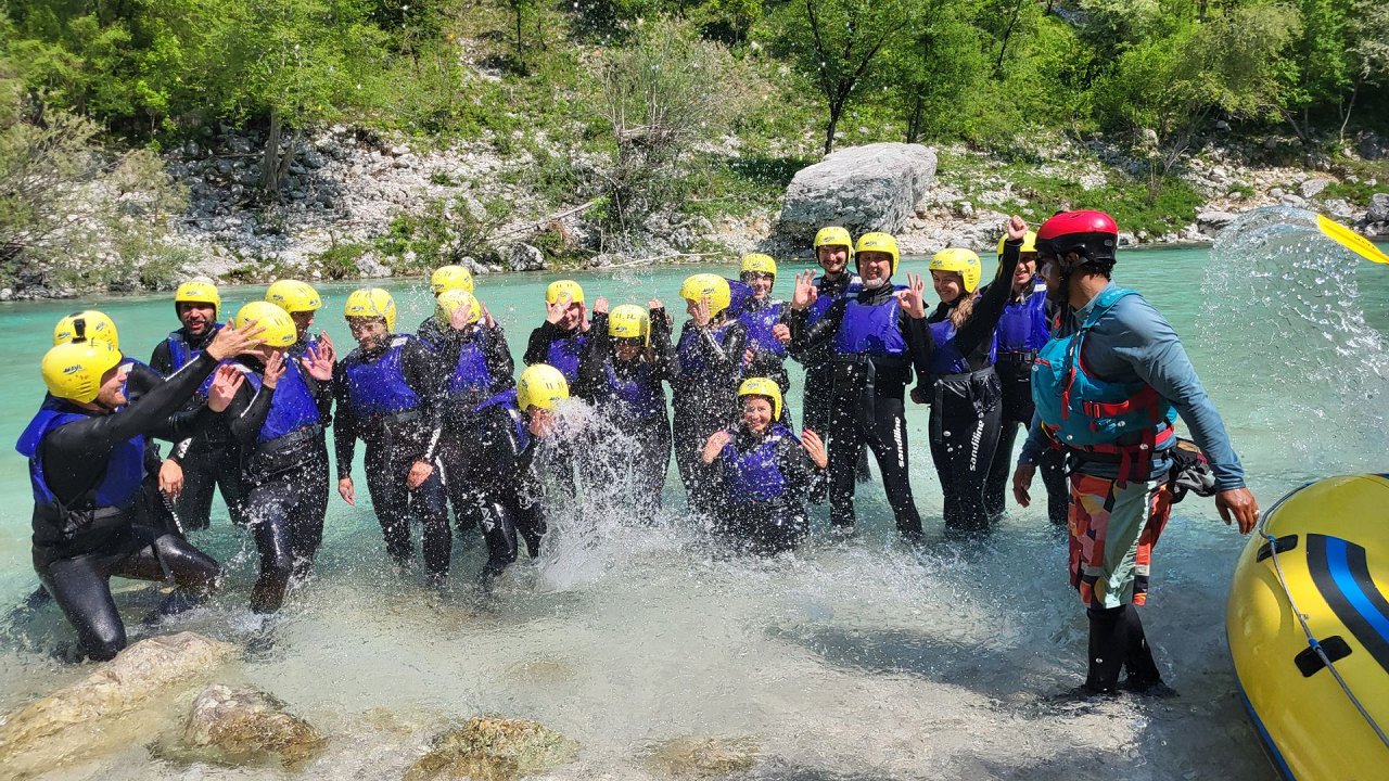 mountain paradise - maya team (2) mountain paradise - maya team (2)