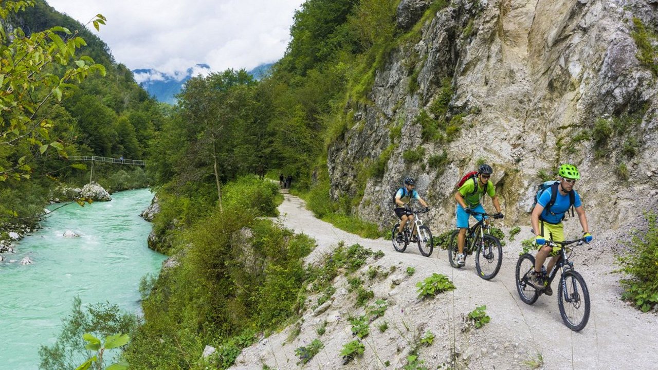 MTB RENT MAYA TEAM TOLMIN (5).jpg