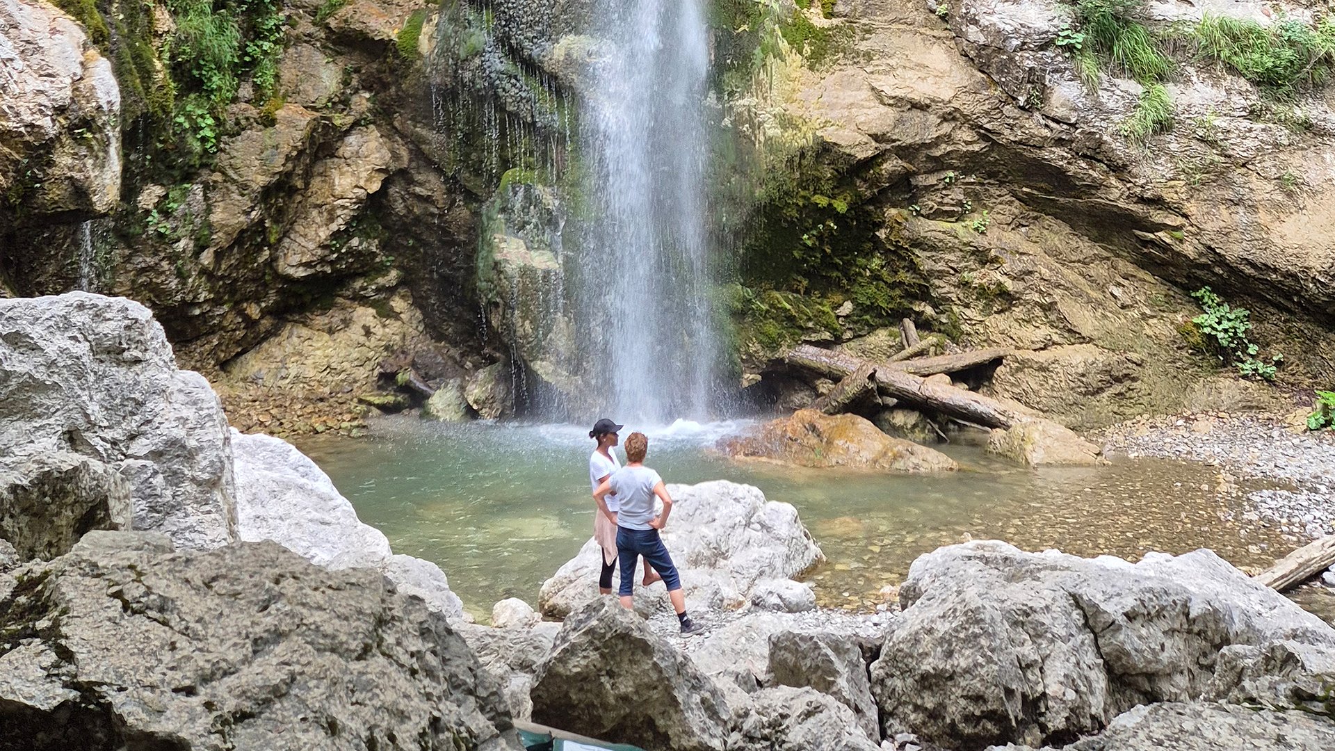 TREKKING PO TOLMINSKIH KOTIČKIH