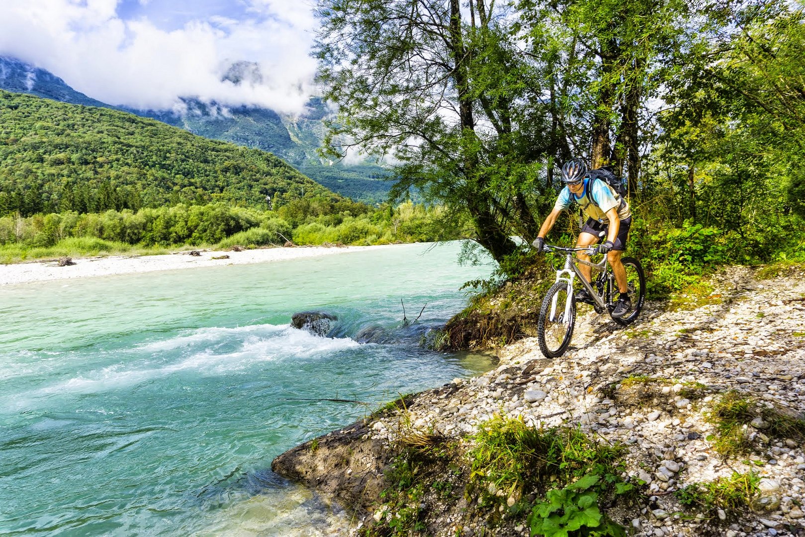 IZPOSOJA GORSKIH KOLES